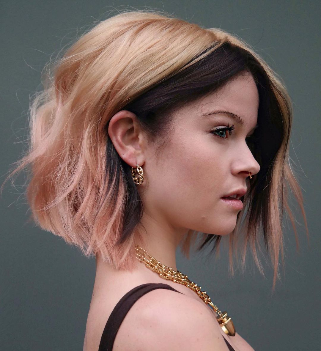 Stylish short haircuts for thick hair Short hair ideas for women 2021 - 2022