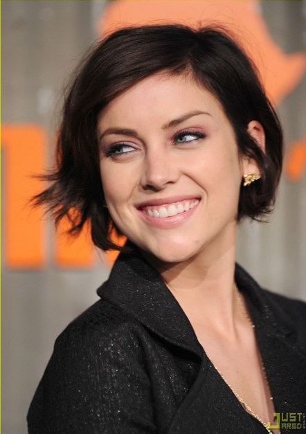 Summer hairstyles for short hair, short bob