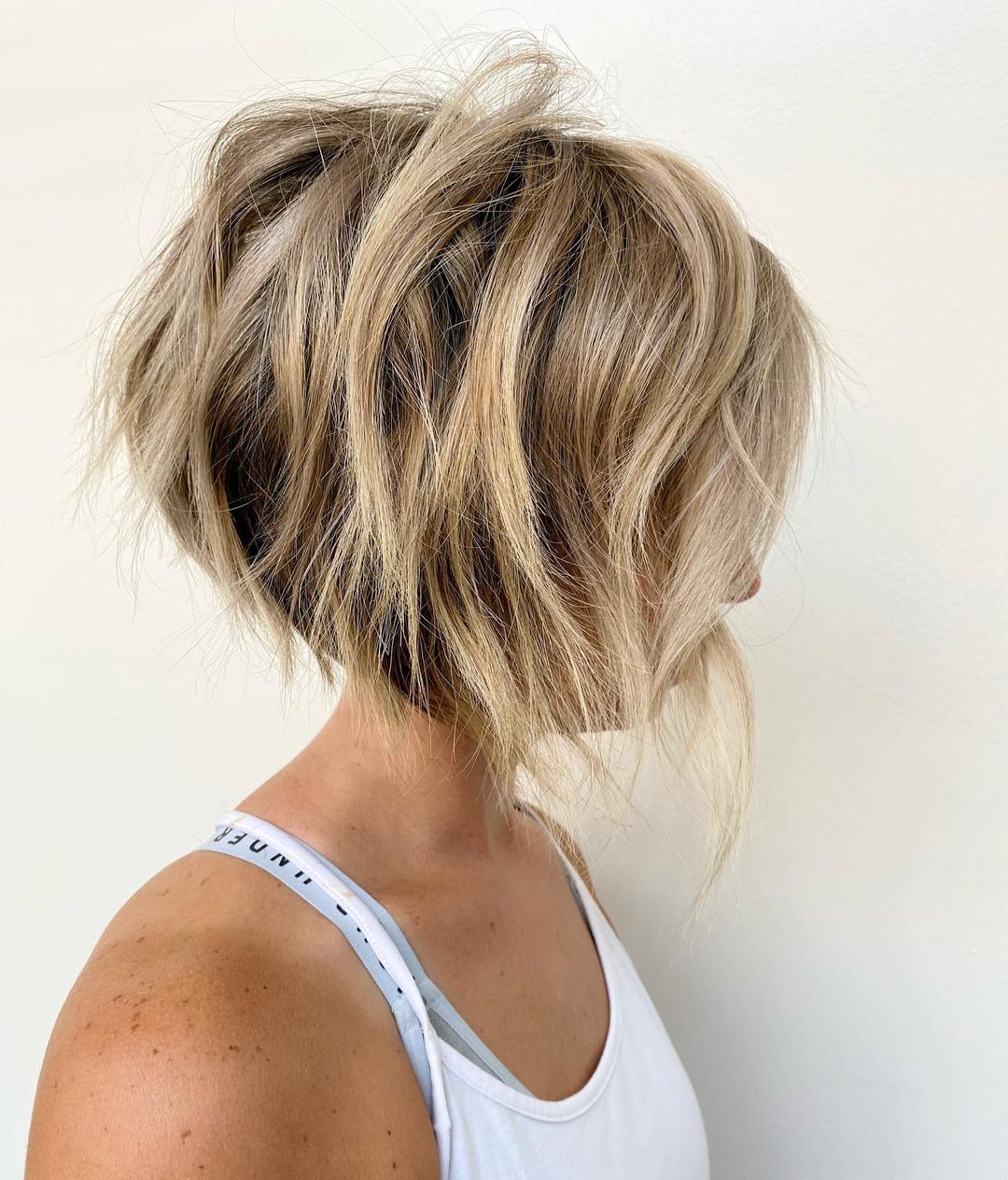 Trendy Messy Bob Hairstyles, Female Hairstyle for Short Hair