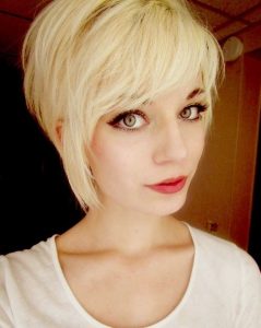 Trendy Short Hairstyle for Girls: Blonde Hair