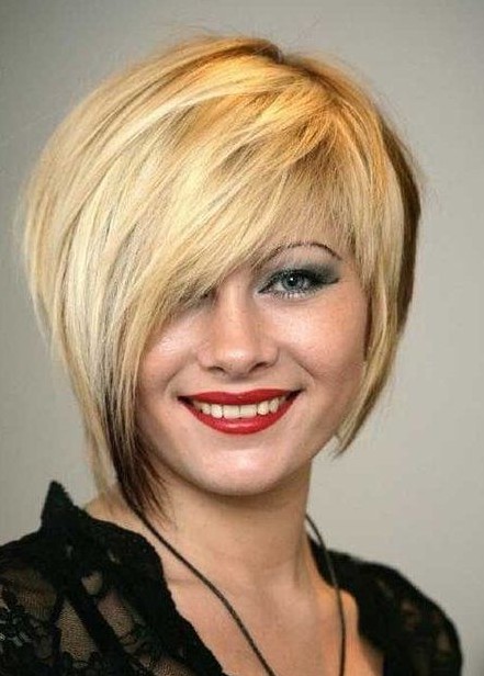 Modern short hairstyles: sterilized hair cutting