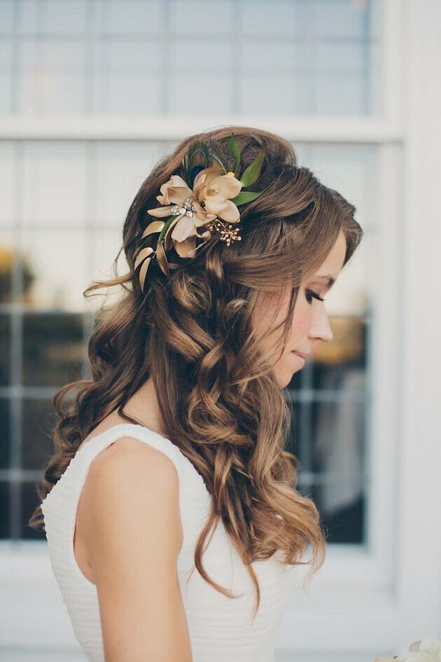 Modern wedding hairstyles with curls