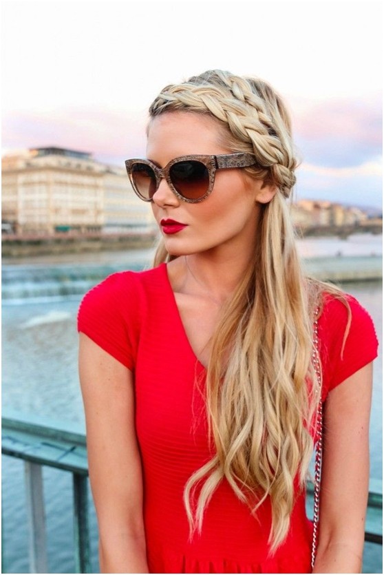 Holding the header hairstyle: hairstyles for long hair holidays