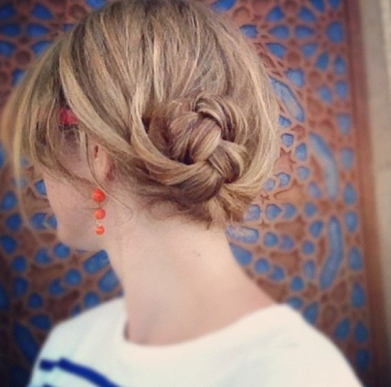 Hairstyles update for short hair: brake hairstyle