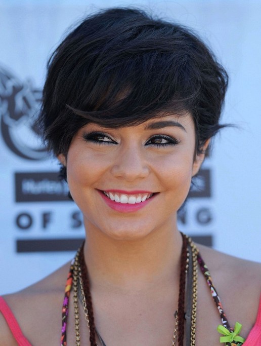 Short haircuts in Vanessa Hodgens: Pixse Pixes, easy, nice