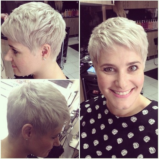 Very Short Hairstyles with Layers: Haircuts for Women Over 40 - 50