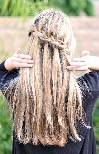 French hairstyles wallets: long hair ideas