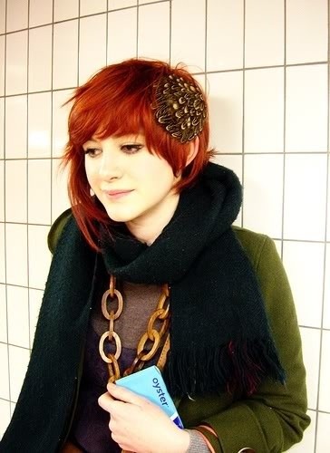 Winter hairstyles: short red hair