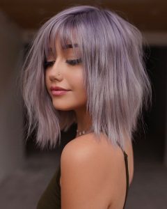 10 Women’s Shoulder Length Hair Cut Designs & Colors