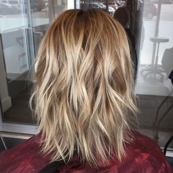 Beautiful daily shoulder haircuts for your lighting - medium hairstyle for women Beautiful daily shoulder haircuts for your lighting - medium hairstyle for women