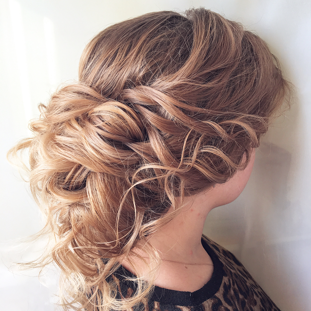 Beautiful wedding hairstyles for long hair - bride hairstyle designs