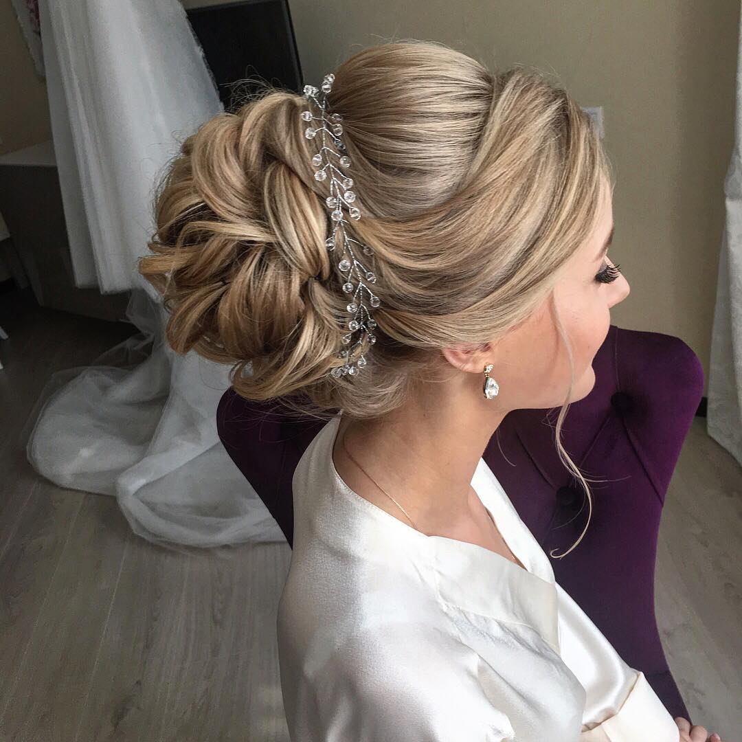 Beautiful wedding hairstyles for long hair - bride hairstyle designs