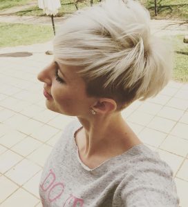 10 Stylish Feminine Pixie Haircuts, Short Hair Styles for Female
