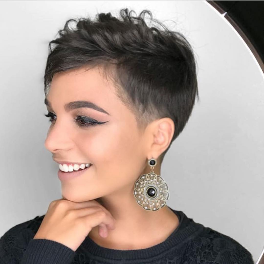 Best Pixie haircuts, the best short hair for females Best Pixie haircuts, the best short hair for females