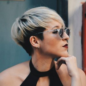 10 Short Hairstyles for Women Over 40