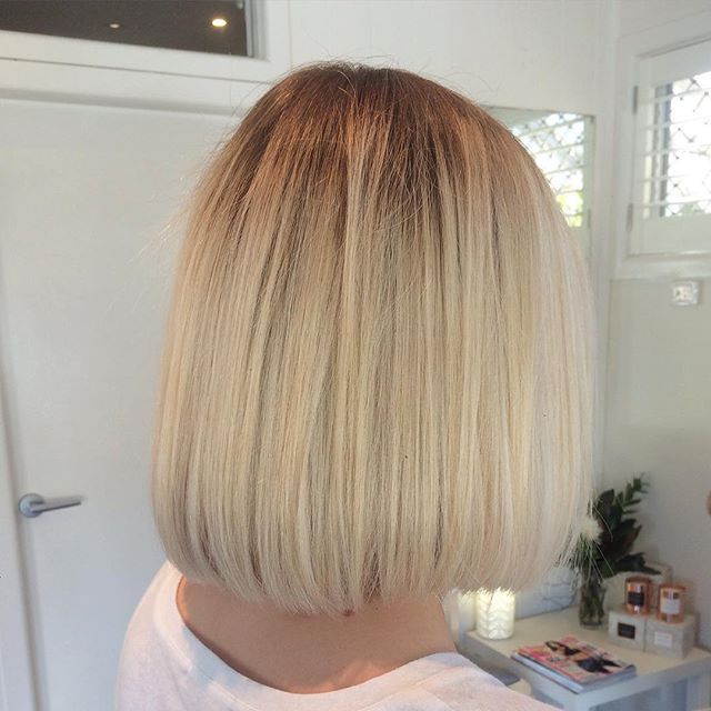 The amazing blonde is free