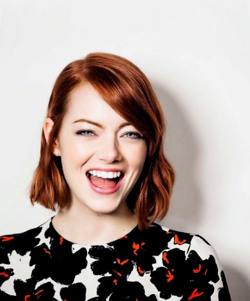 Bright hairstyles Bob with explosions: Bob 2016