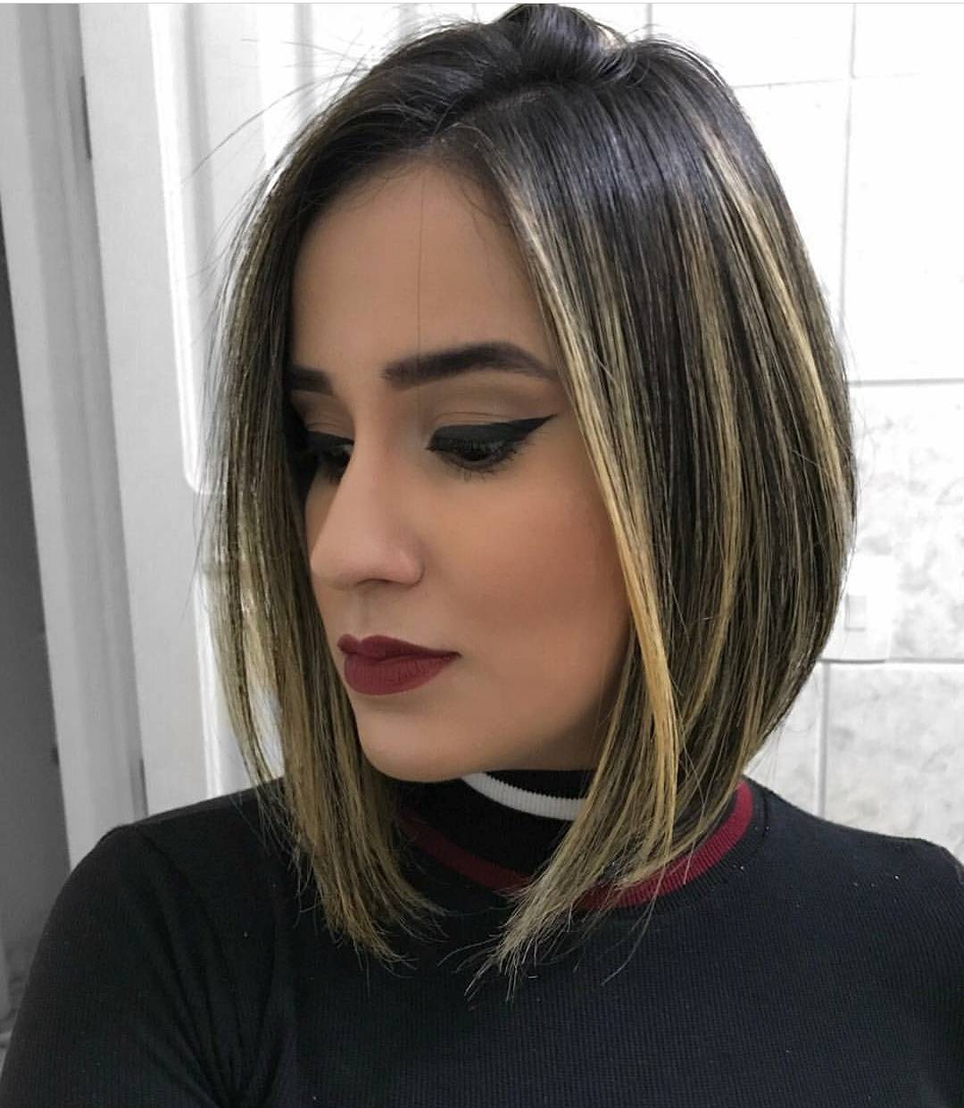 Stylish moderate Bob Play Stylish moderate Bob Play