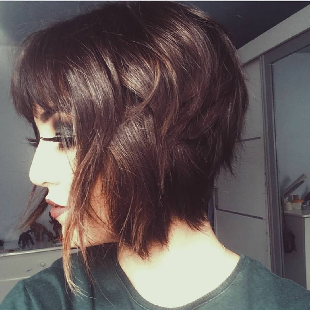 Stylish moderate Bob Play Stylish moderate Bob Play