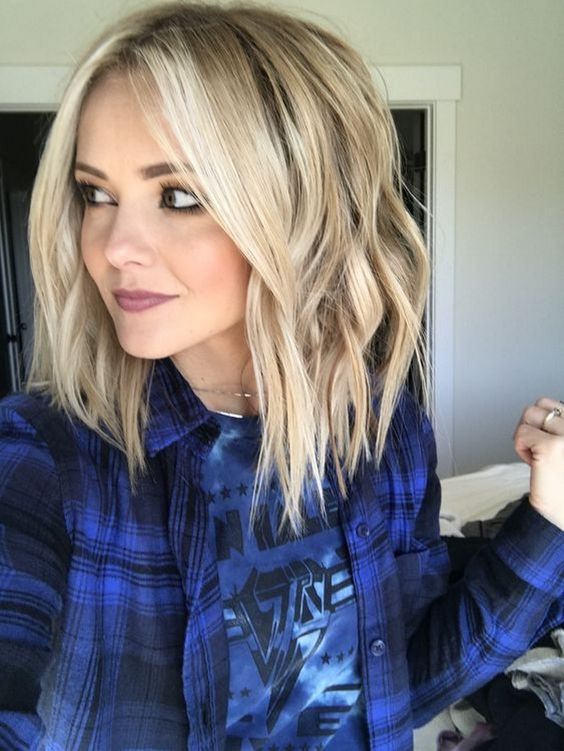 Different types of layers haircuts - the best medium -length hairstyle