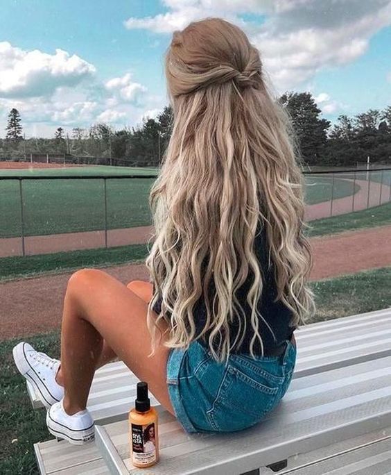 Easy and elegant informal hairstyles for long hair - long hairstyle ideas Easy and elegant informal hairstyles for long hair - long hairstyle ideas