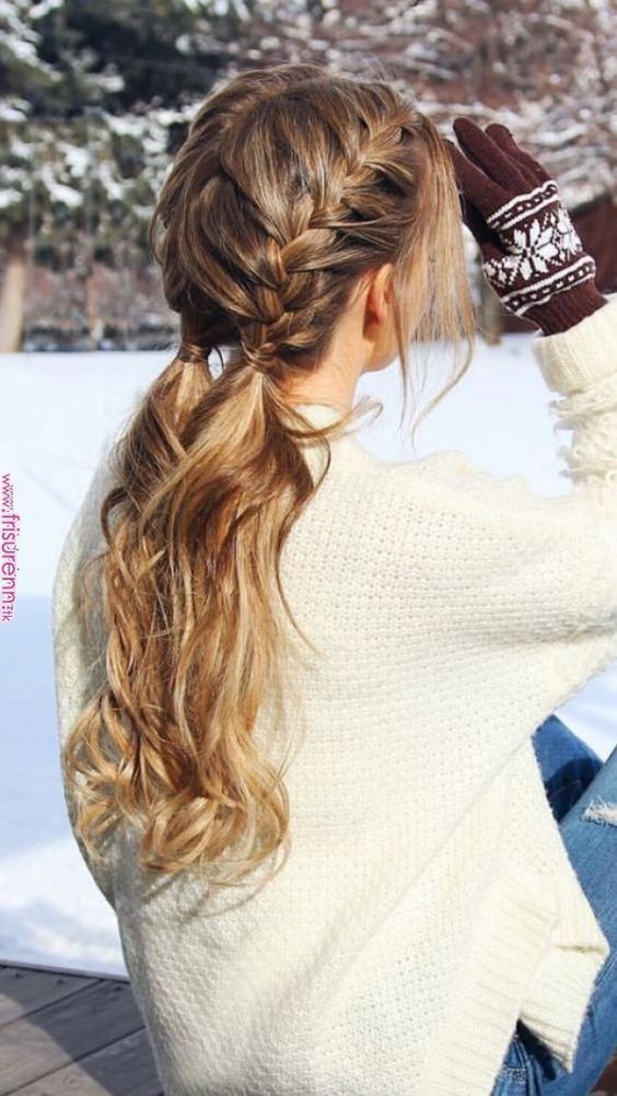 Easy and elegant informal hairstyles for long hair - long hairstyle ideas Easy and elegant informal hairstyles for long hair - long hairstyle ideas