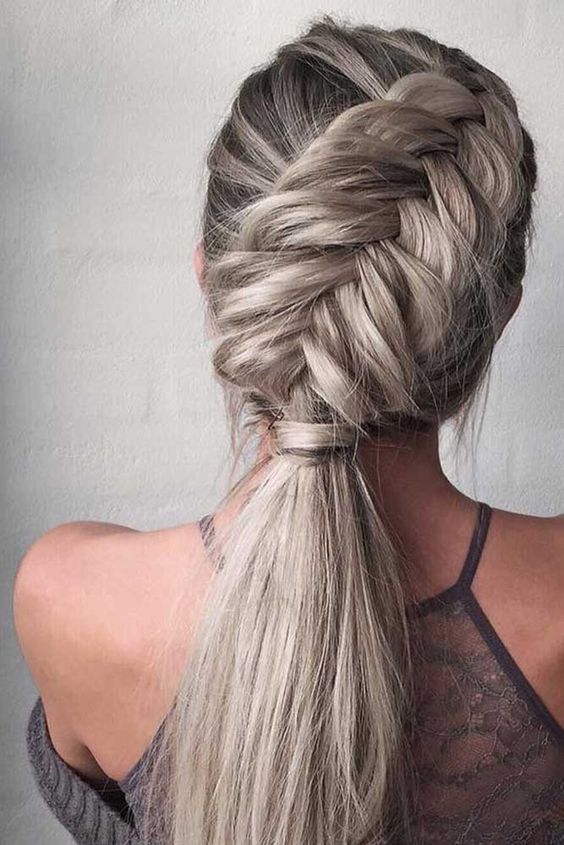 Easy and elegant hairstyles for long hair, creative hairstyle inspired Easy and elegant hairstyles for long hair, creative hairstyle inspired