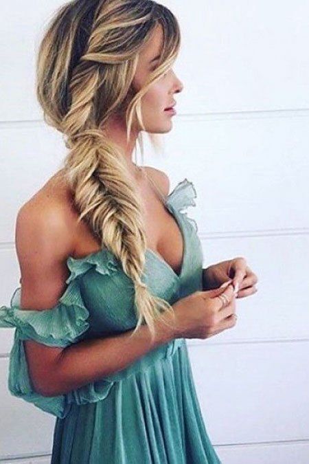 Female elegant side hairstyles - Endowment of Edge Poetry style Female elegant side hairstyles - Endowment of Edge Poetry style