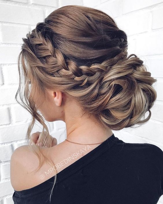 Elegant hairstyles for the wedding - elegant hairstyles for brides Elegant hairstyles for the wedding - elegant hairstyles for brides