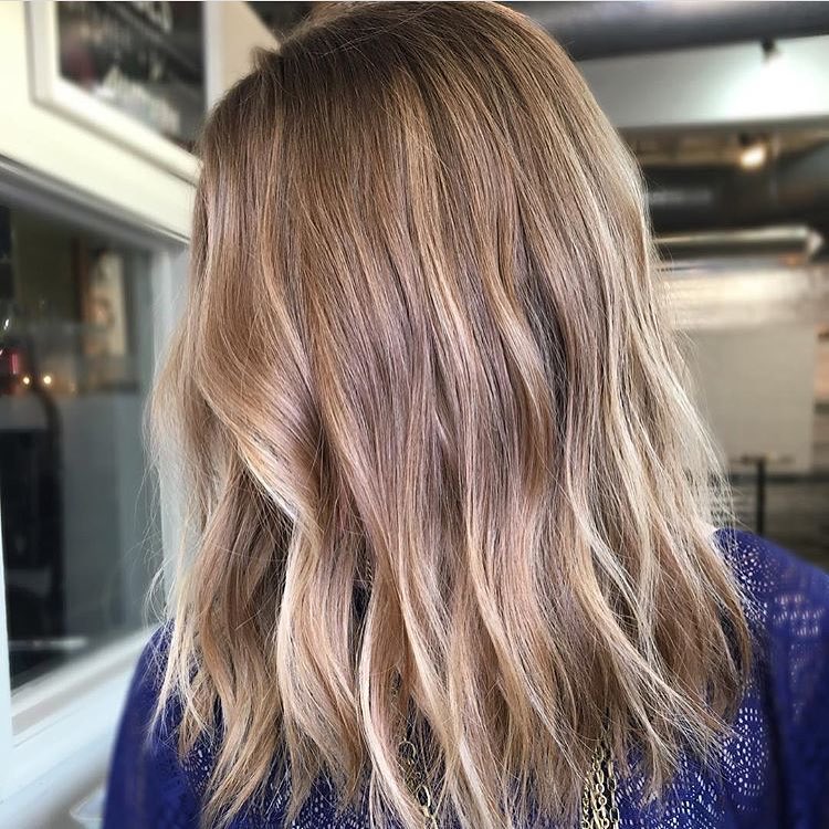 Daily moderate hairstyles for thick hair - women's shiny women's length Daily moderate hairstyles for thick hair - women's shiny women's length