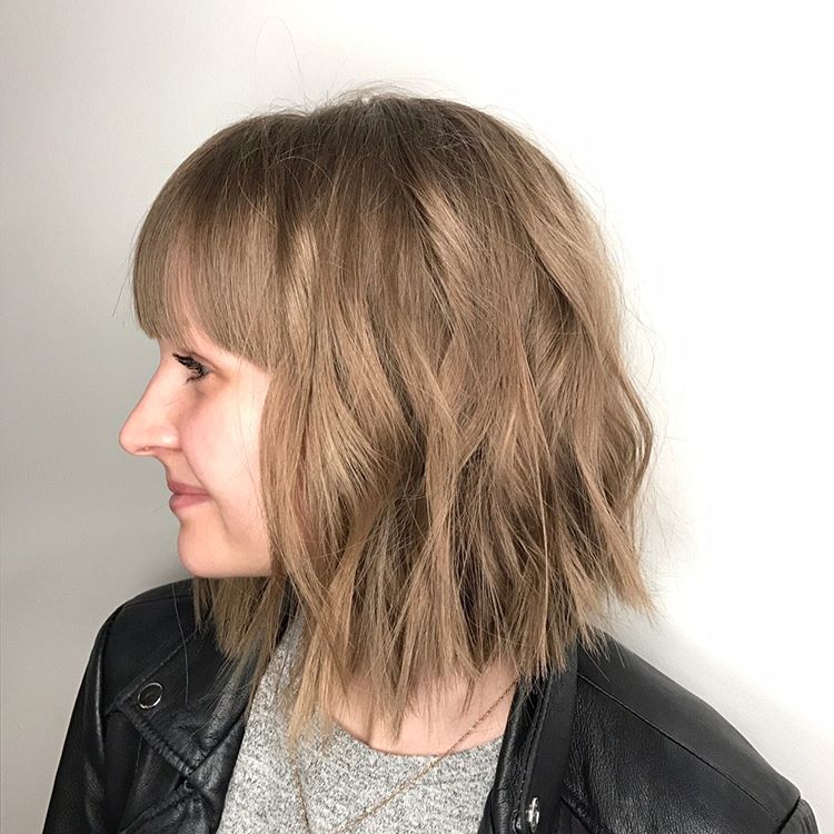 Hair shave with exciting medium layers - shoulder hair styles