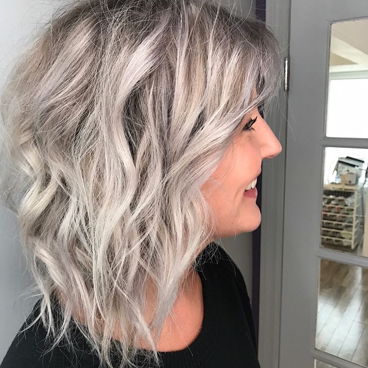Hair shave with exciting medium layers - shoulder hair styles