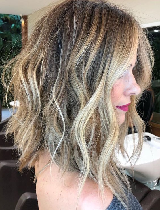 10 Top Shoulder Length Hairstyles – Wavy Hair
