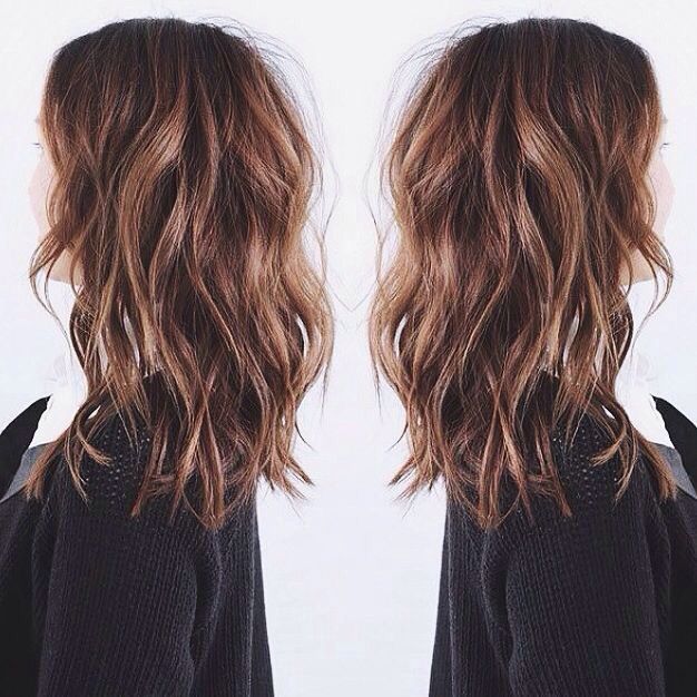 Fresh fresh hairstyles with explosions: erosion on the face and wonderful hair full of fashion!