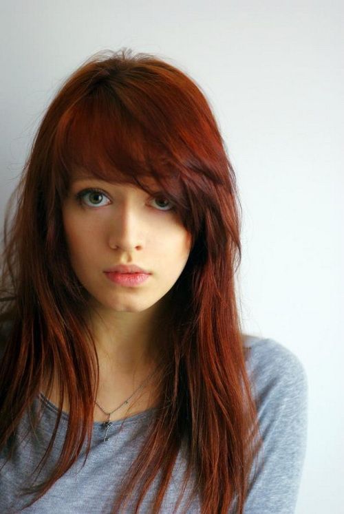 Fresh fresh hairstyles with explosions: erosion on the face and wonderful hair full of fashion!