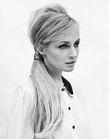 Hot hairstyles tail atoms: romantic, elegant, exciting and unofficial for long hair Hot hairstyles tail atoms: romantic, elegant, exciting and unofficial for long hair