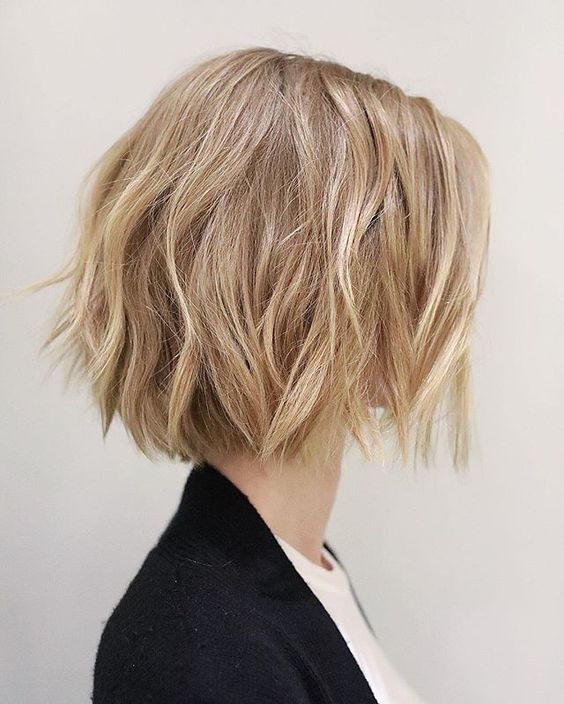 Latest Bob Hair Cutting - Women's Hairstyle for Short Hair Latest Bob Hair Cutting - Women's Hairstyle for Short Hair
