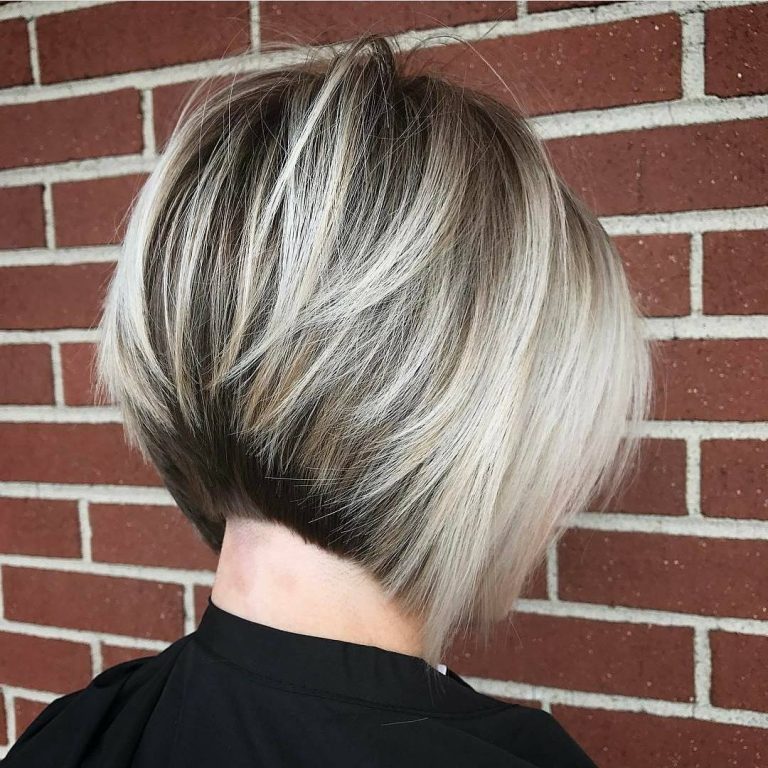 10 Layered Bob Hairstyles – Look Fab in New Blonde Shades!