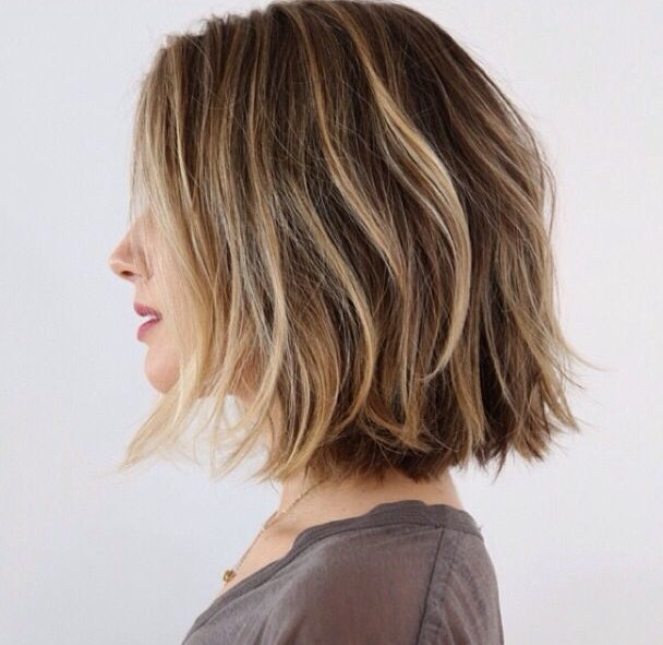 A volatile bob haircut for the summer layer