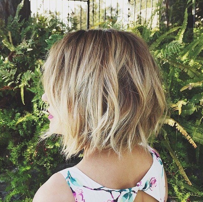 Bob haircut, short -layer, fluctuating