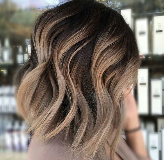 Beautiful medium haircuts for your next look Beautiful medium haircuts for your next look