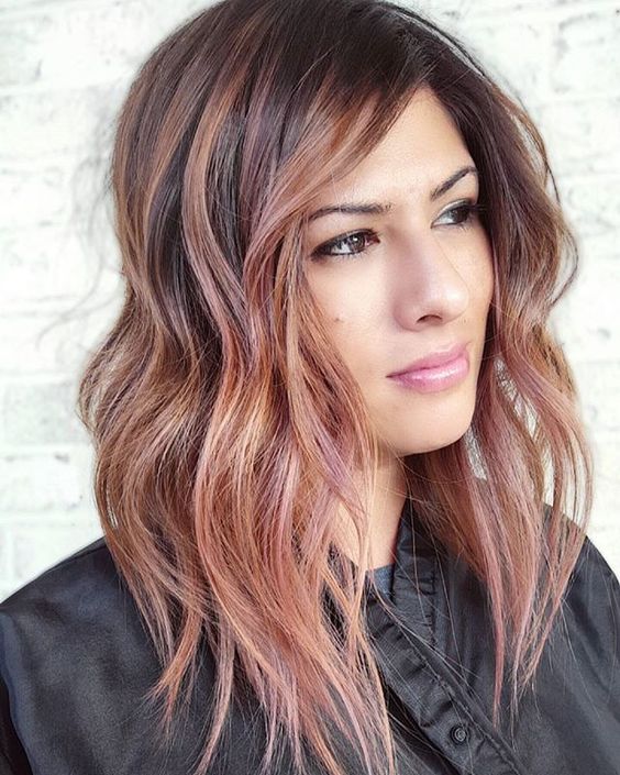 Beautiful medium haircuts for your next look Beautiful medium haircuts for your next look