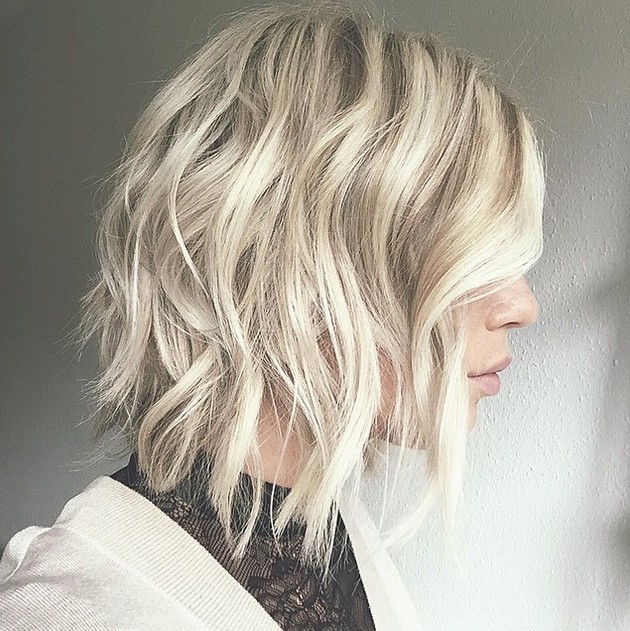 Medium hairstyle wavy Bob 2016