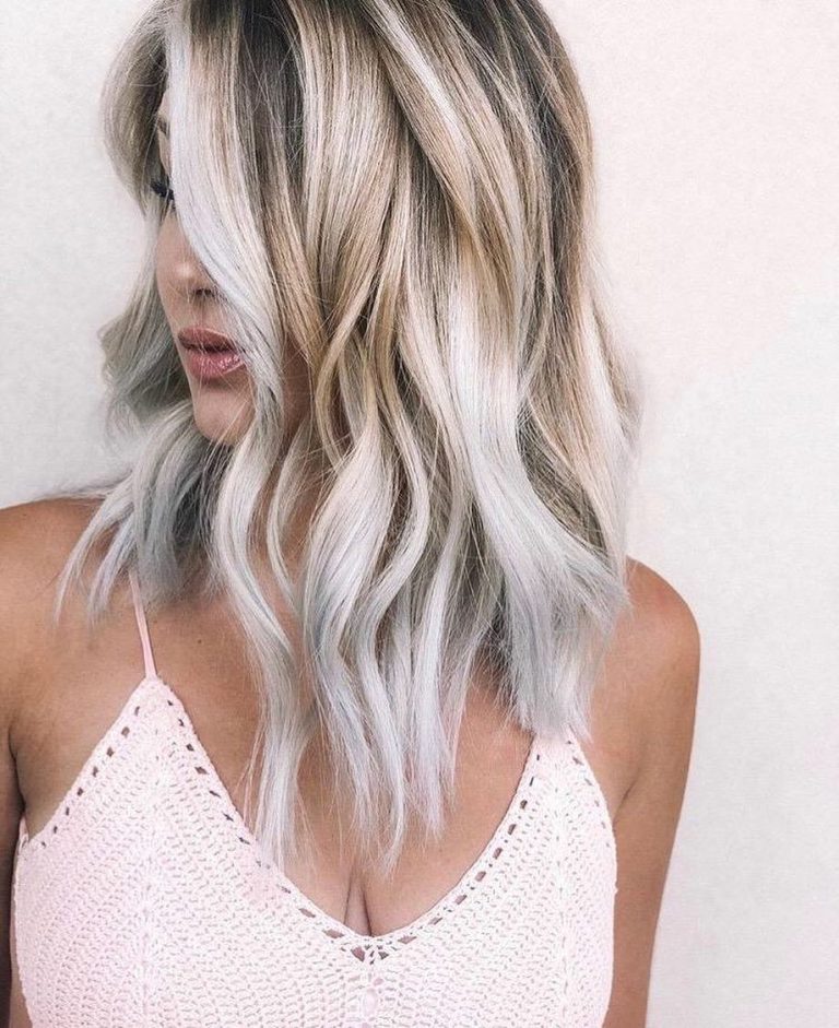 Medium to Long Hairstyles in Exciting Blonde Colors