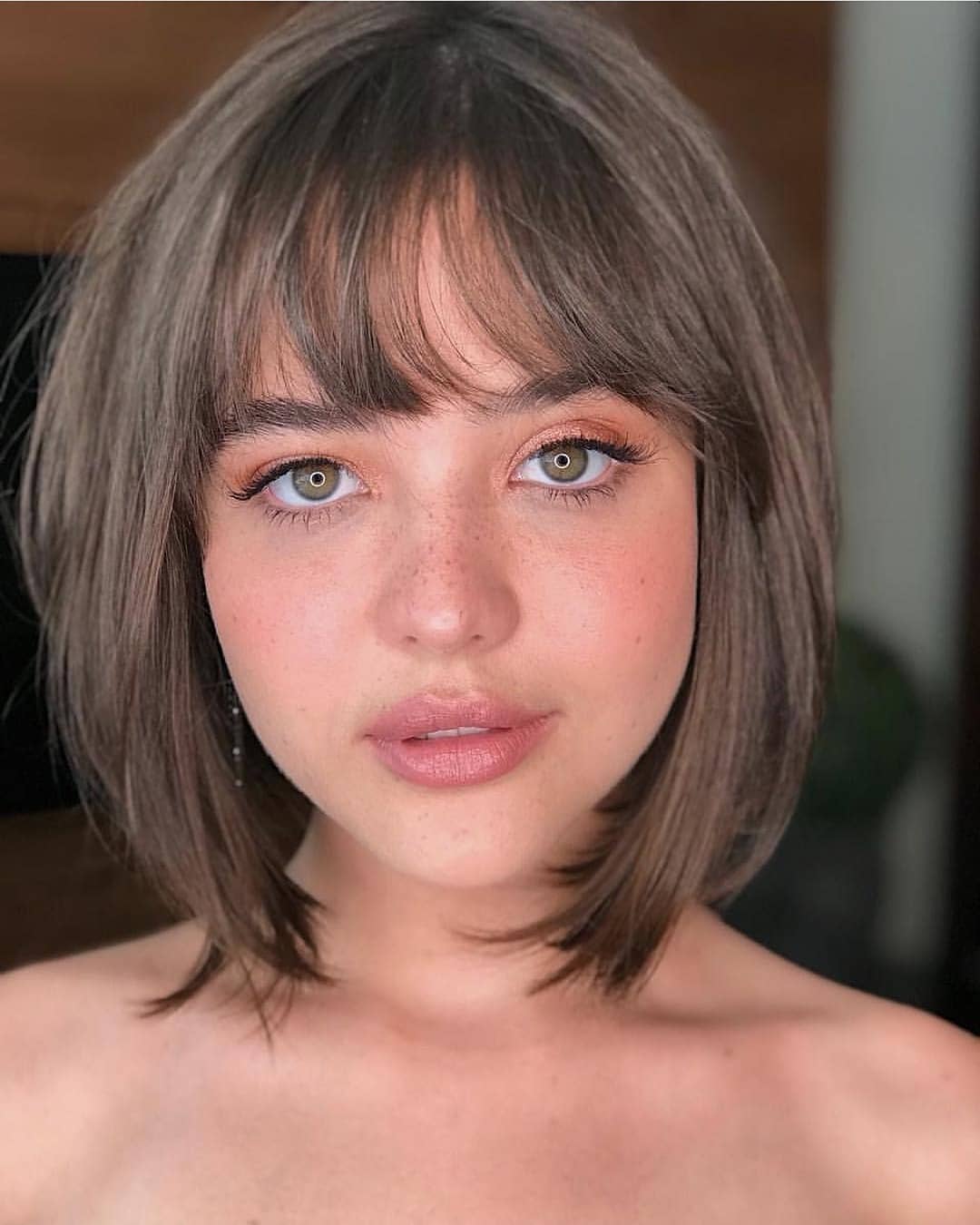 Modern short haircuts, easy short haircuts for women, girls Modern short haircuts, easy short haircuts for women, girls