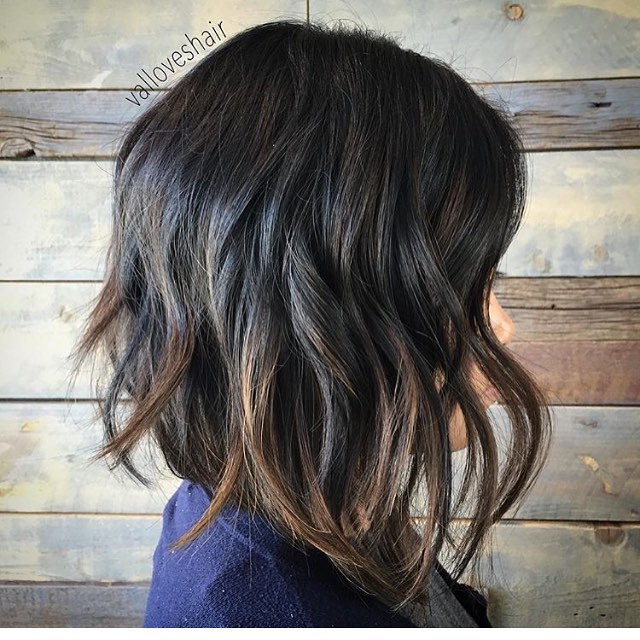 The most popular medium hairstyles - haircuts along the shoulder women The most popular medium hairstyles - haircuts along the shoulder women