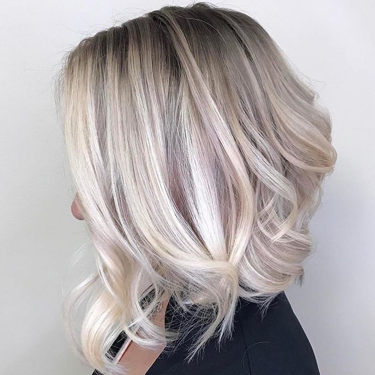 10 Wavy Haircuts for Medium Length Hair – Color Me Gorgeous!