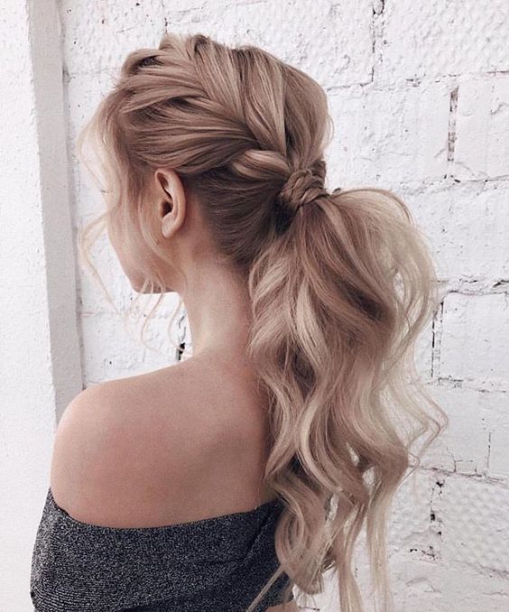 Hairstyles are very easy for long hair - long long hair ideas Hairstyles are very easy for long hair - long long hair ideas