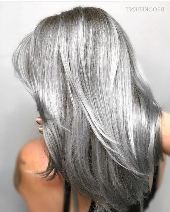 Beautiful gray hair styles - elegant hair color ideas