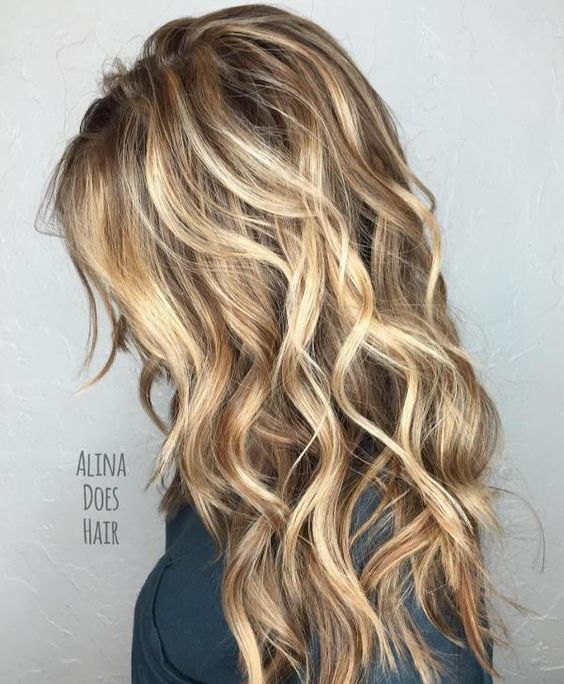 Beautiful hairstyles and hair pieces for long hair ，